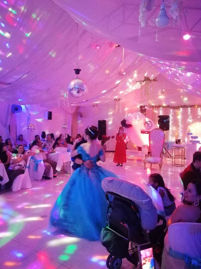 FESTEJOS ROJAS