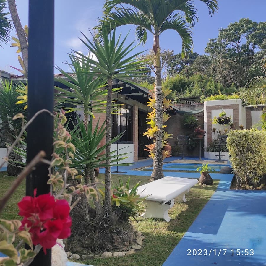 Posada Le Petit Inn