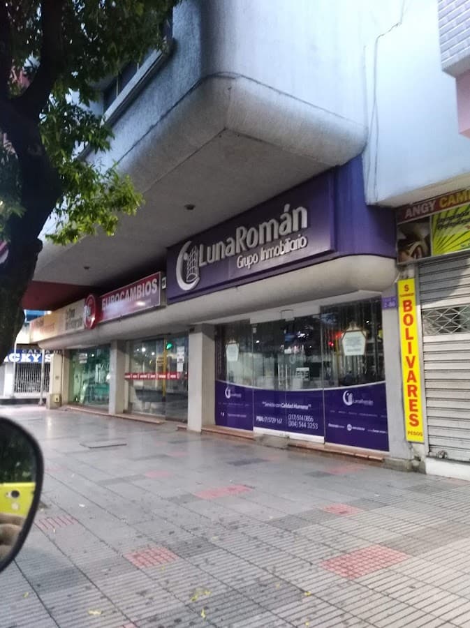 Luna Román Grupo Inmobiliario — foto