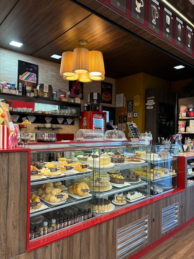 Café dos Mineiros - Cafeteria - Meia Praia, Itapema