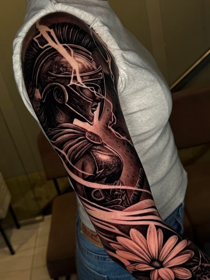 Ladino tattoo estudio