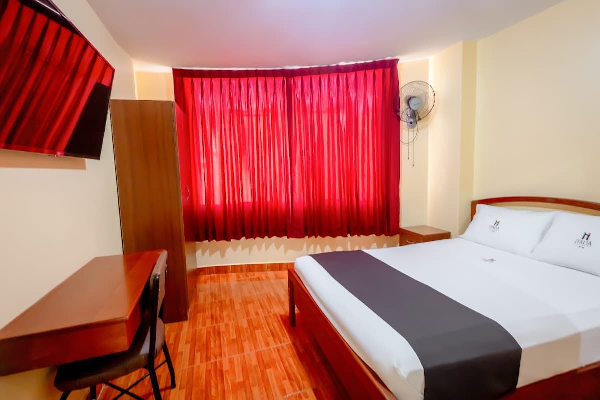 Hotel ITALIA — foto