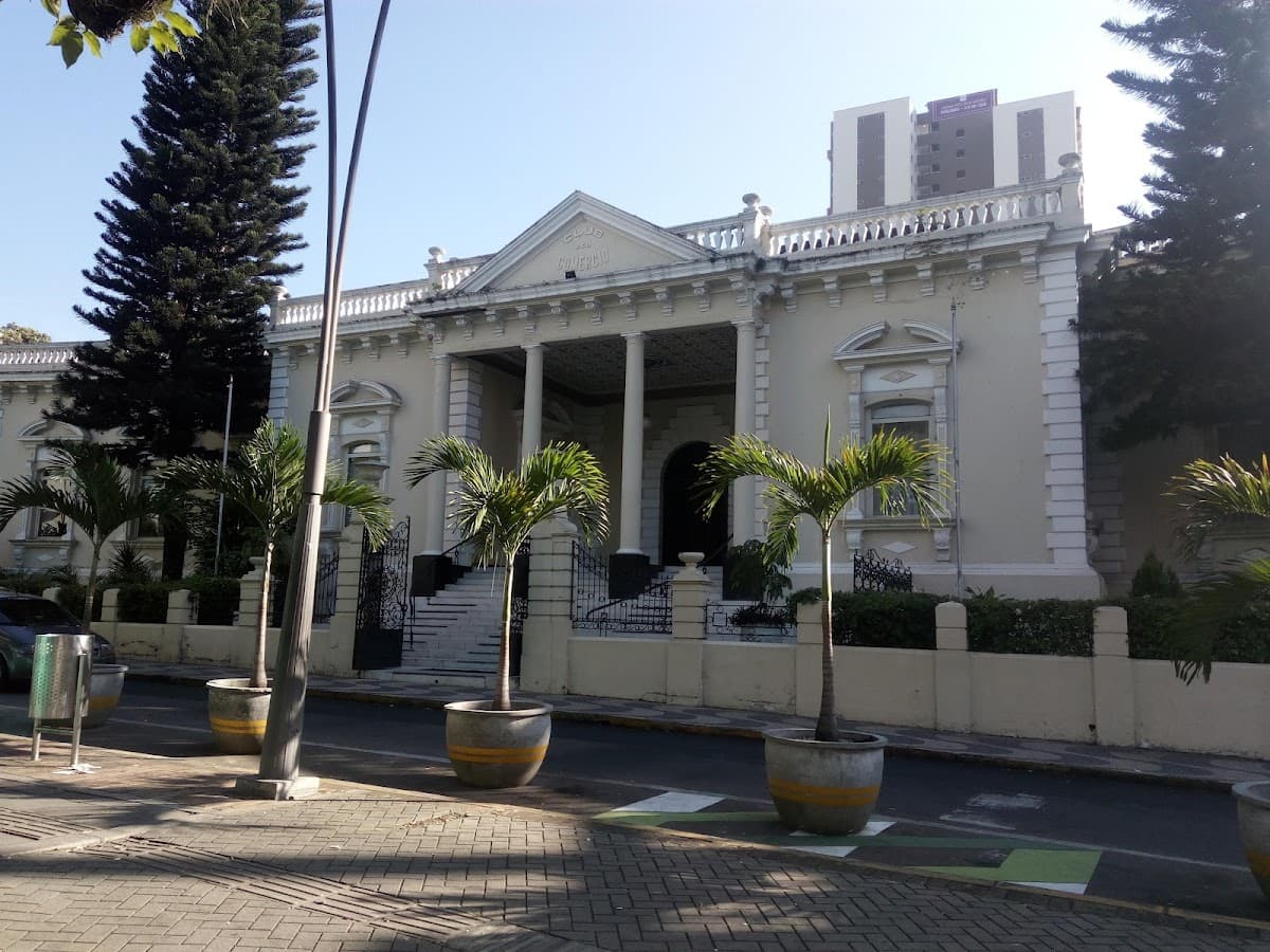Club del Comercio