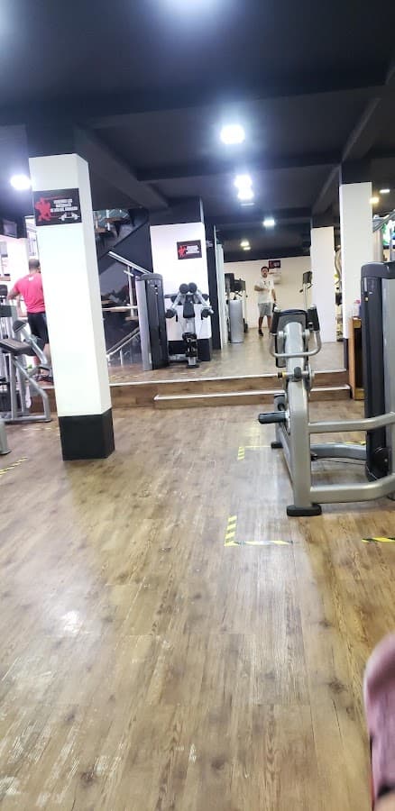 Fitbull gym Center — foto