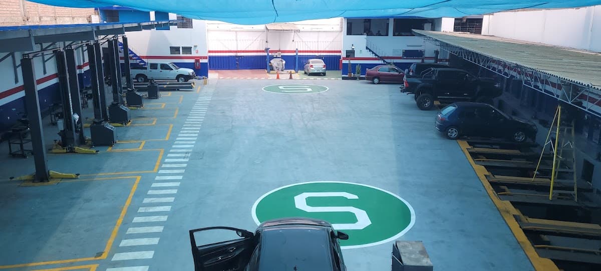 Automotriz Hurtado SAC — foto