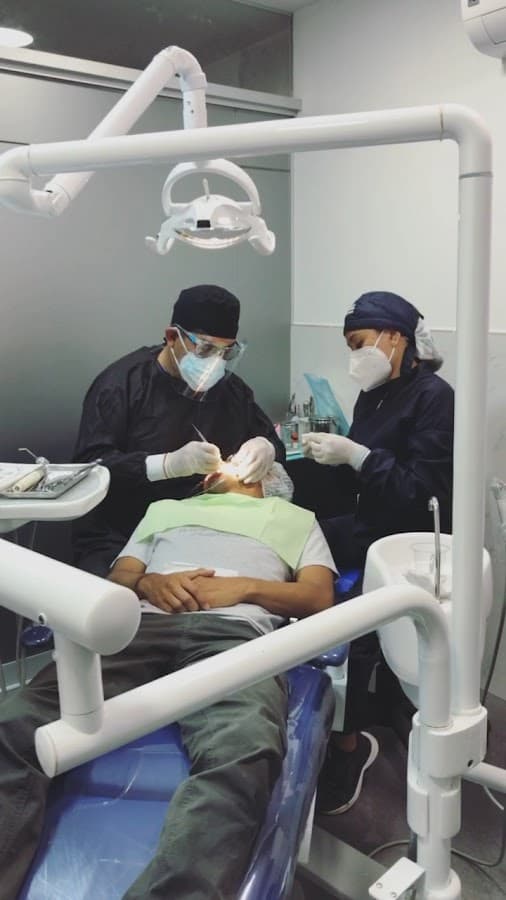 Clínica Odontológica Especializada Robles — foto