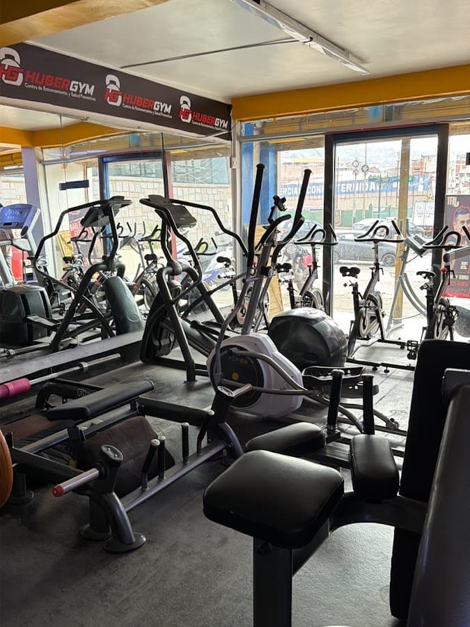 HUBERGYM (Gimnasio Cusco Gym Fitness Health) — foto