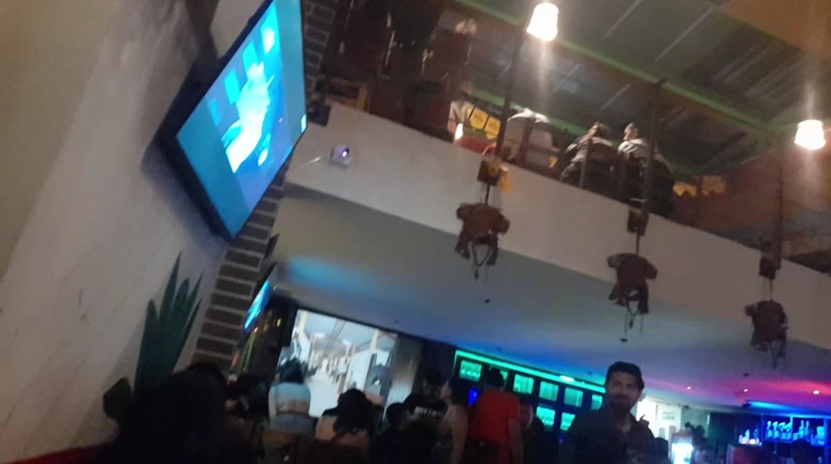 Agua Bendita Fonda y Bar — foto