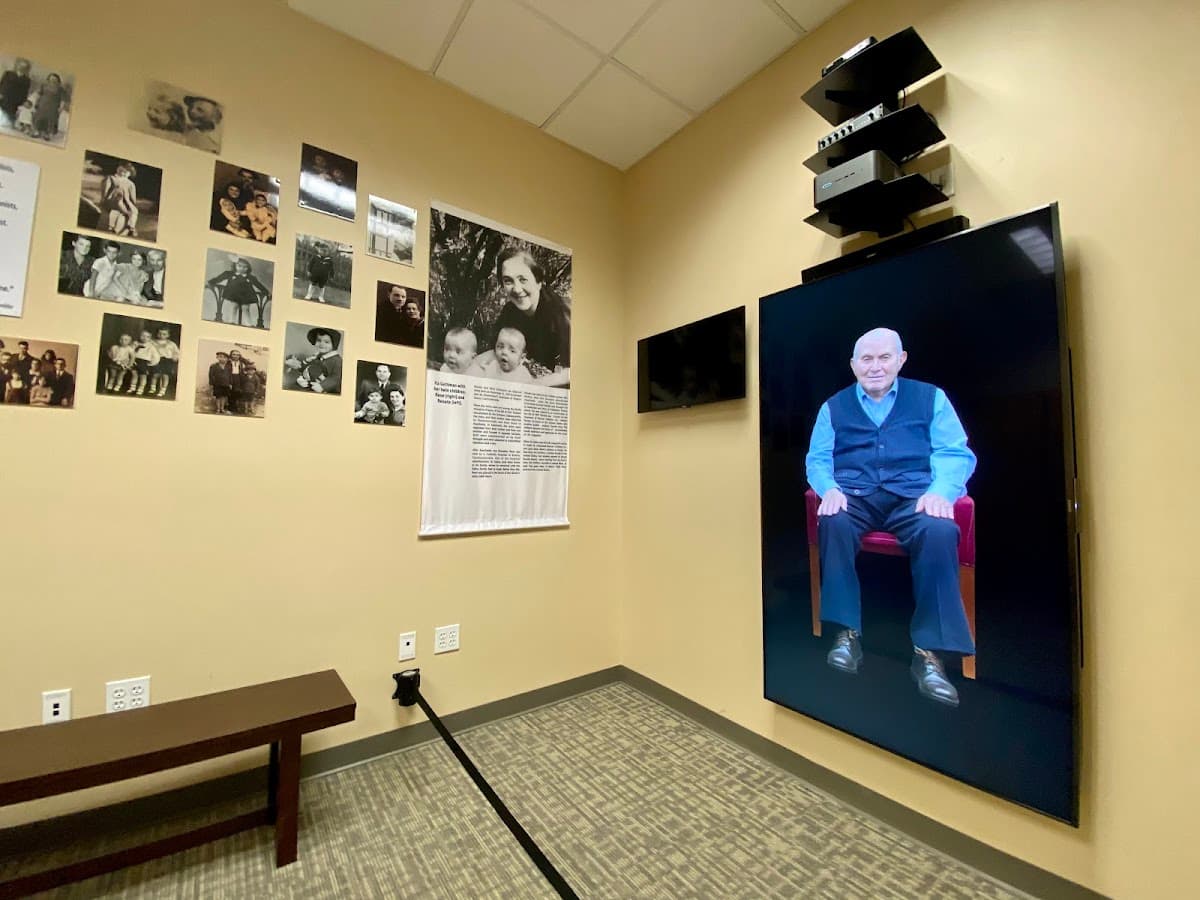The Craig and Barbara Weiner Holocaust Museum — foto
