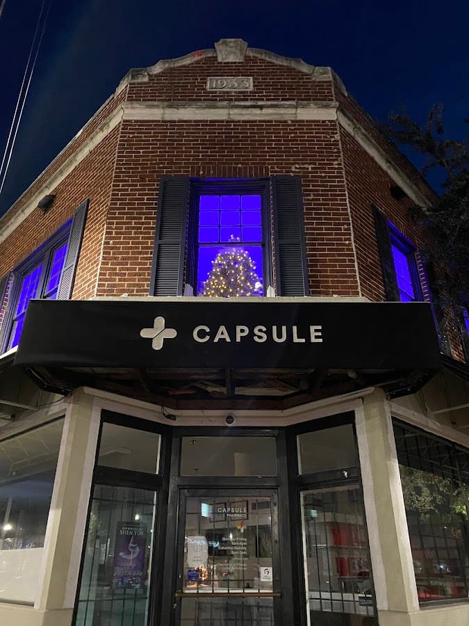 Capsule