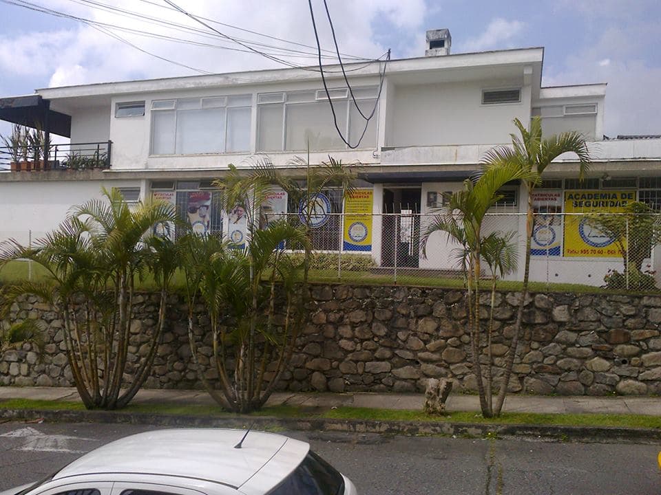 Academia de Seguridad Privada Aess LTDA Manizales