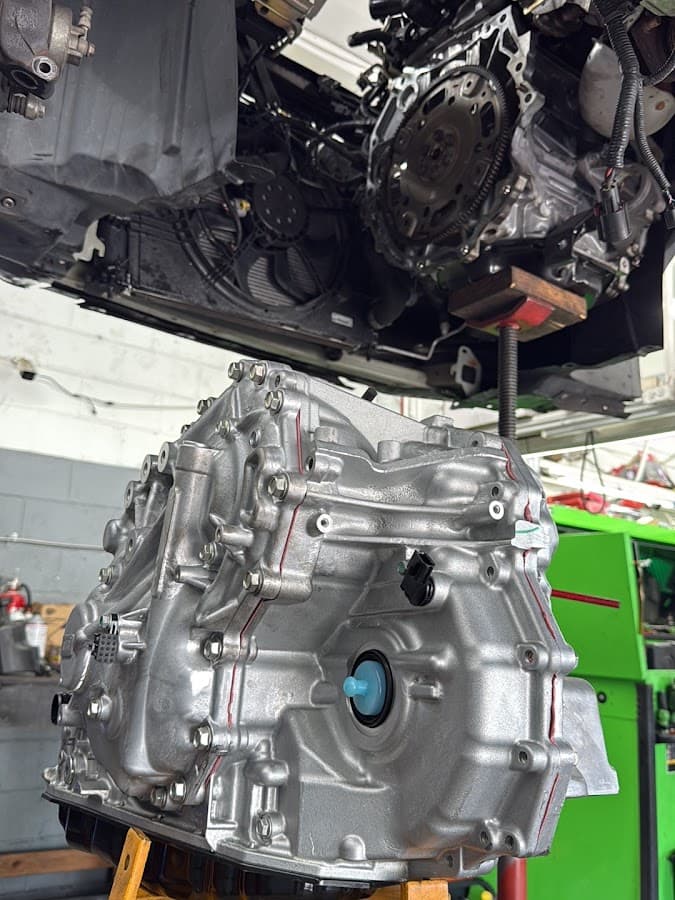 Petra Automotive Center — foto