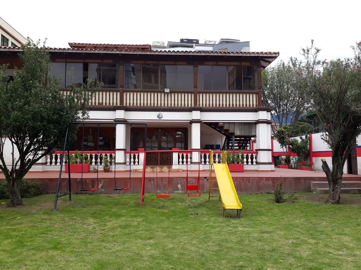 Centro Educativo Edad de Oro Cochabamba