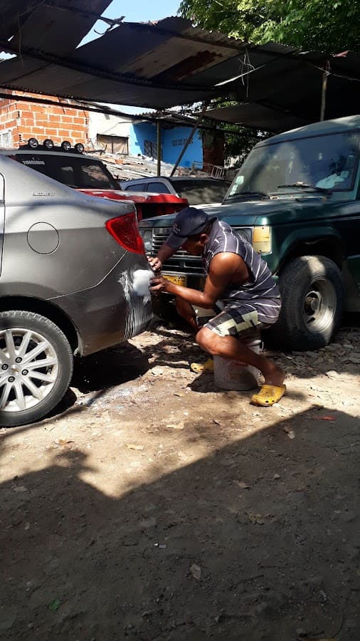 TALLER DE MECANICA AUTOMOTRIZ