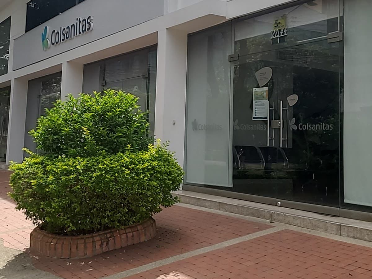 Sanitas: Centro médico Bolarquí / Unidad de urgencias — foto