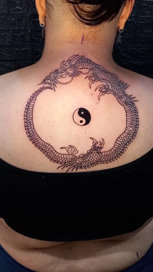 ESTUDIO TATTOO DEMONS — foto