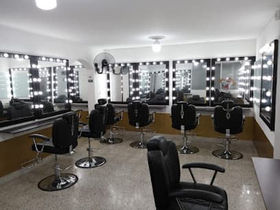 Academia De Belleza Zeus — foto