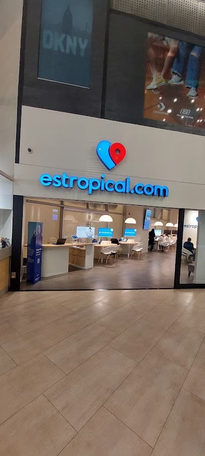 estropical.com - Santa Cruz Las Brisas Centro Comercial - Agencia de Viajes