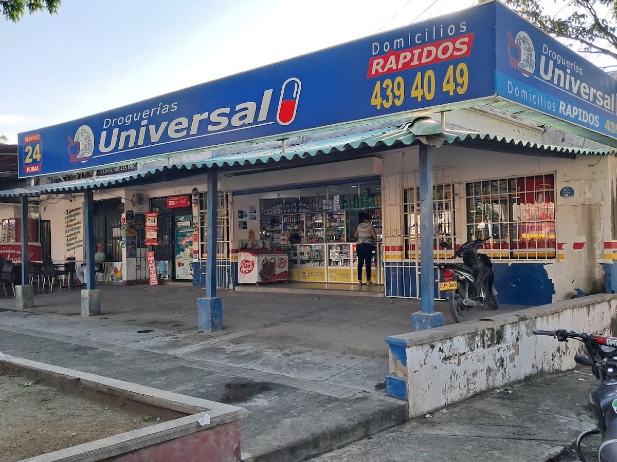 Droguerías Universal — foto