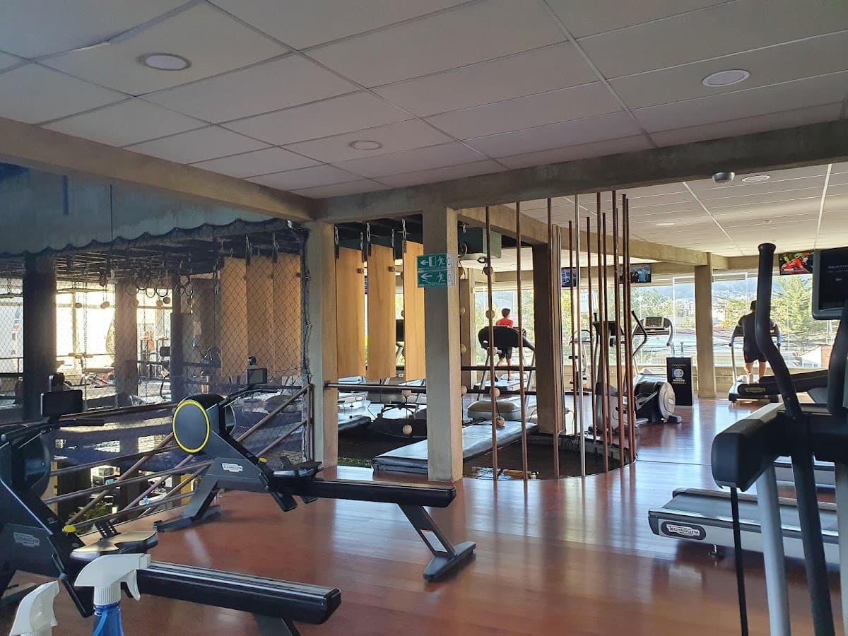 Spazio Calacoto — foto