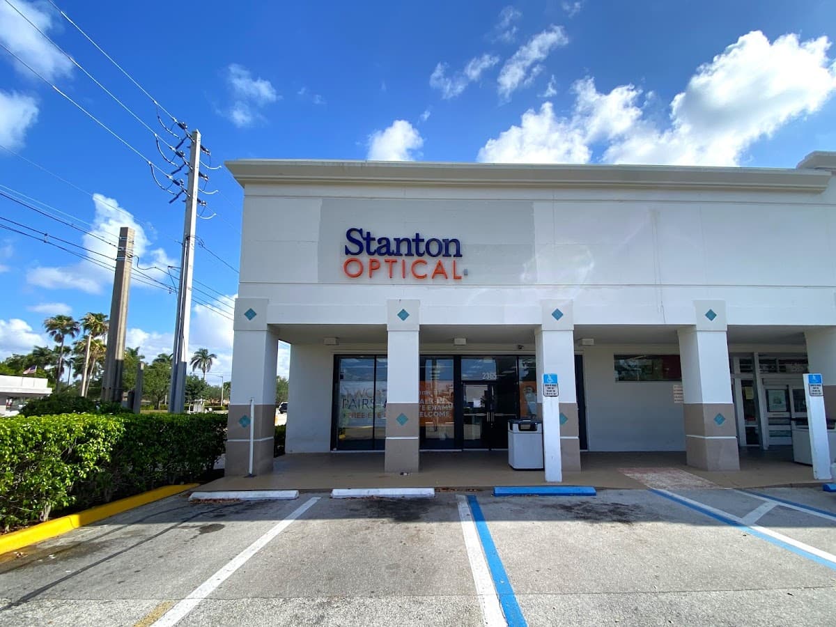 Stanton Optical — foto