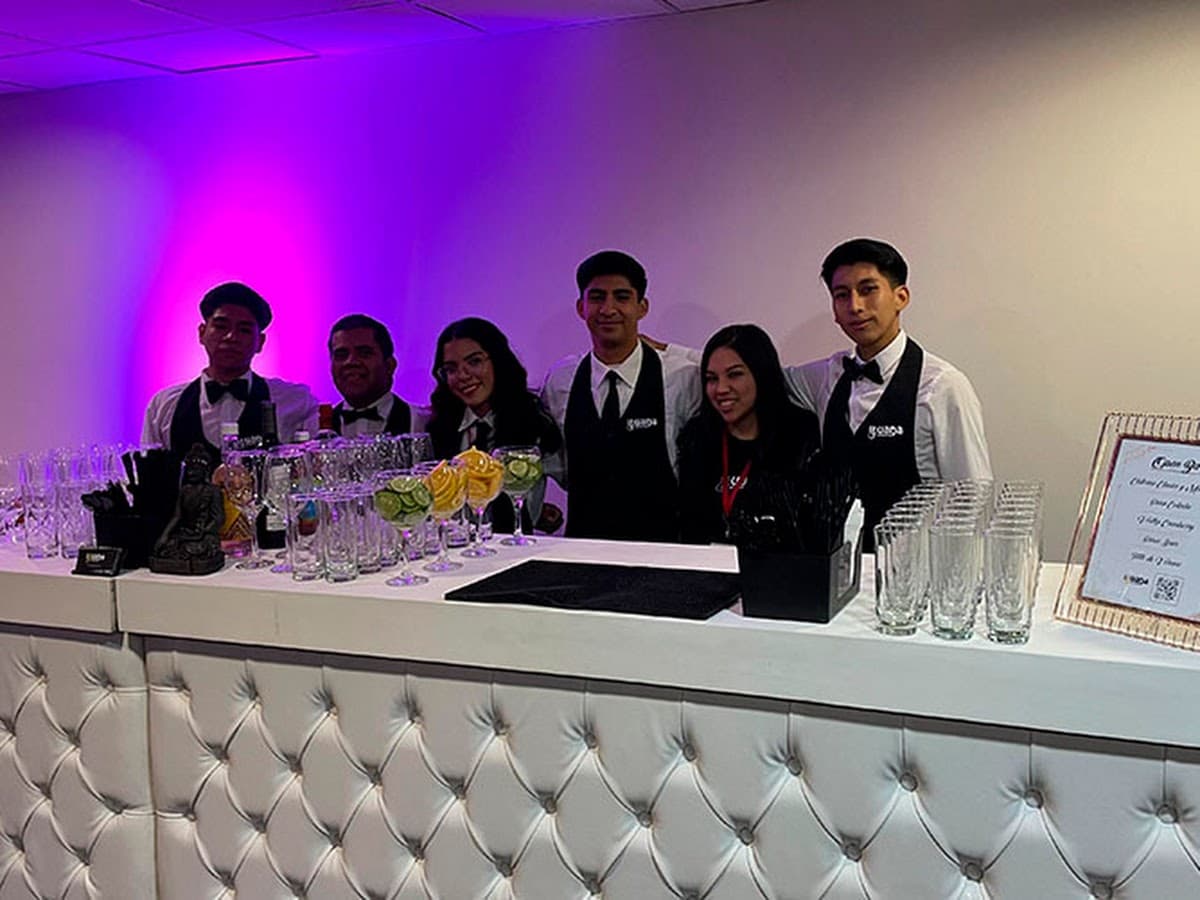 Grace Producciones - DJ, sonido, luces, barman y animación para eventos