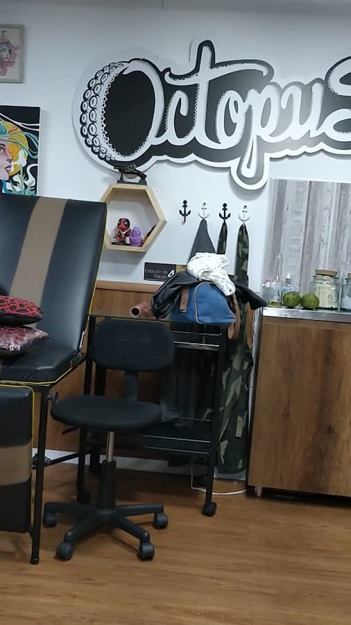 Octopus Tattoo Studio — foto