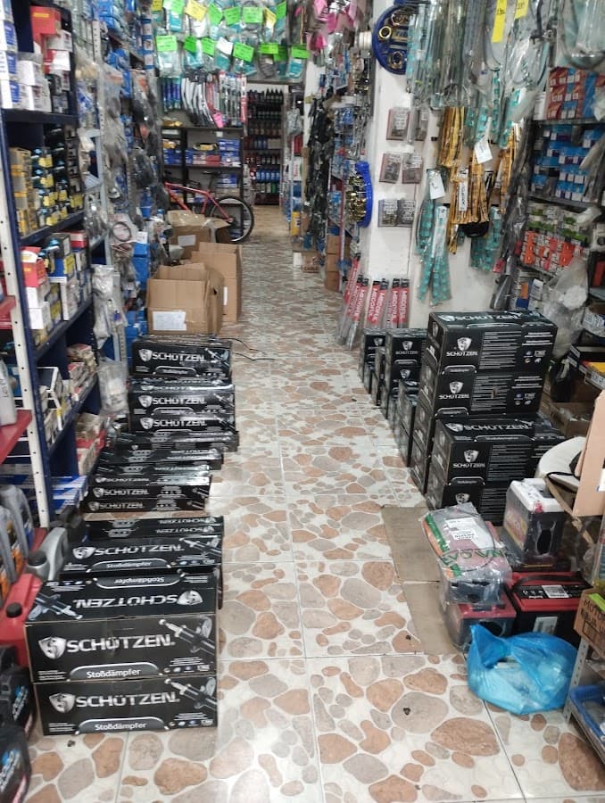 AUTOREPUESTOS F8 — foto