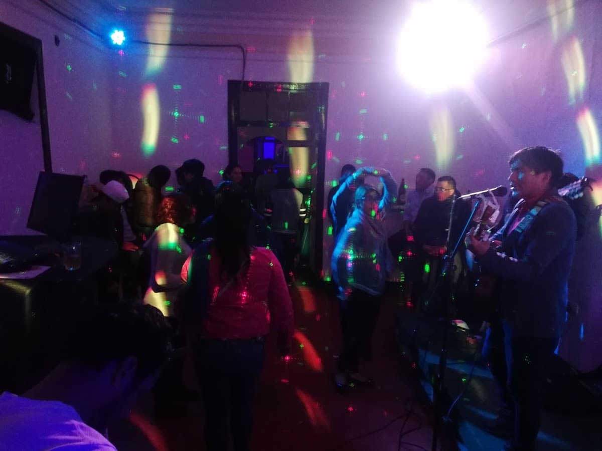 Malibu Lounge Bar — foto
