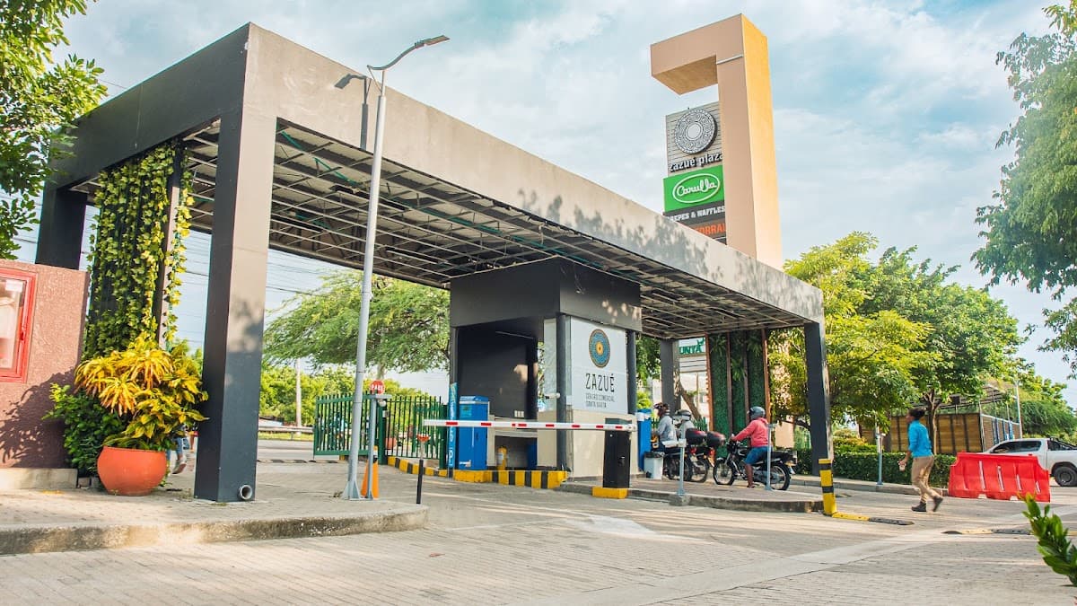 Zazué Plaza