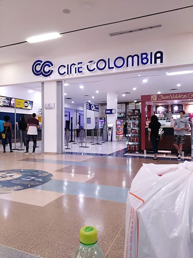 Caribe Plaza Centro Comercial — foto