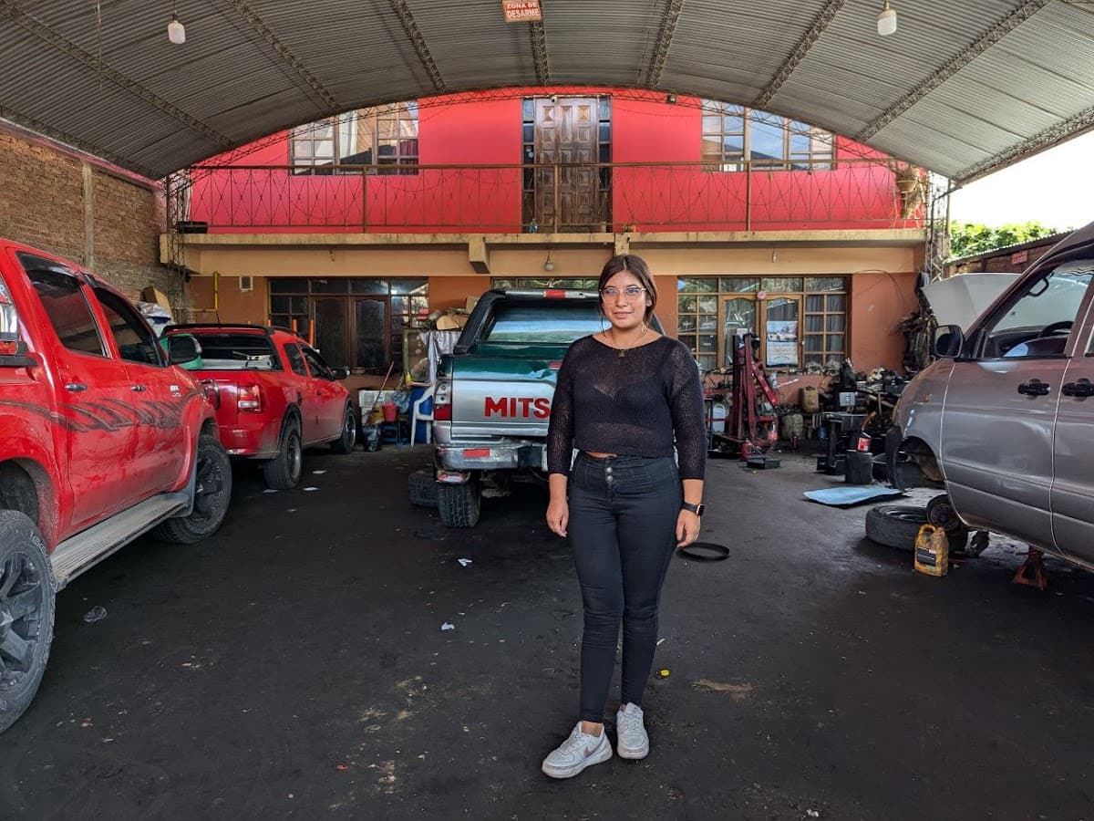 ALVARO PEREZ LOGISTICA&TRANSPORTE COCHABAMBA — foto