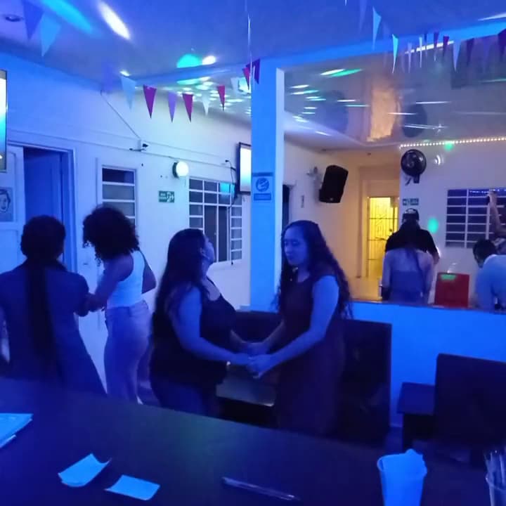 Ópera Karaoke Bar — foto