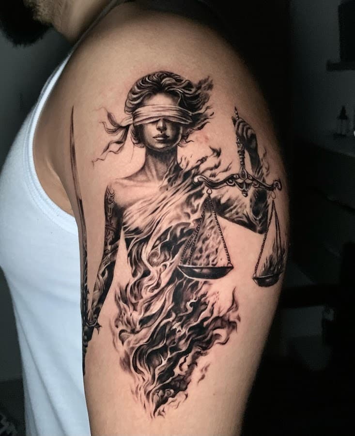 INK DA CLUB TATTOO — foto