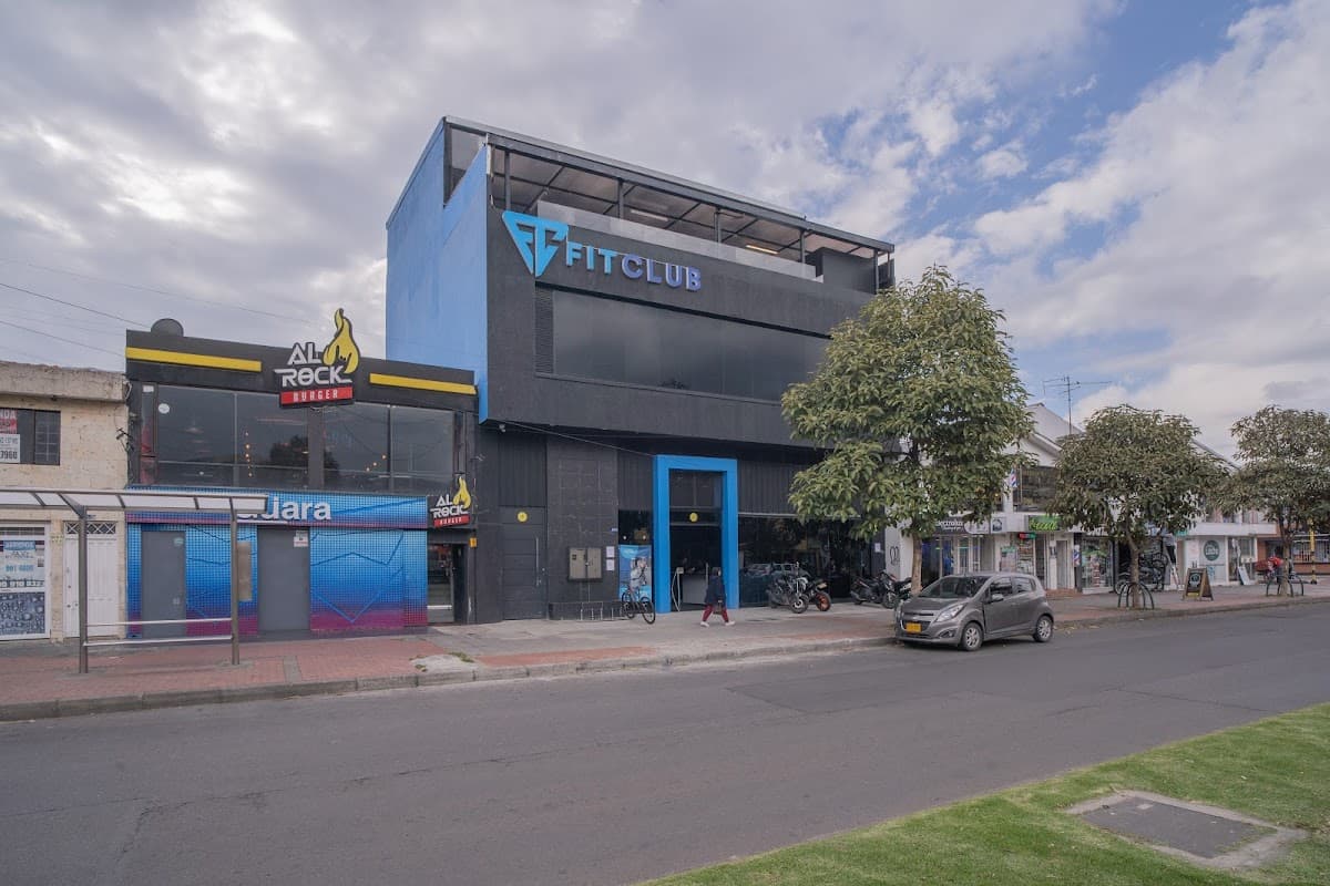 Fit Club | Club de Entrenamiento Fitness