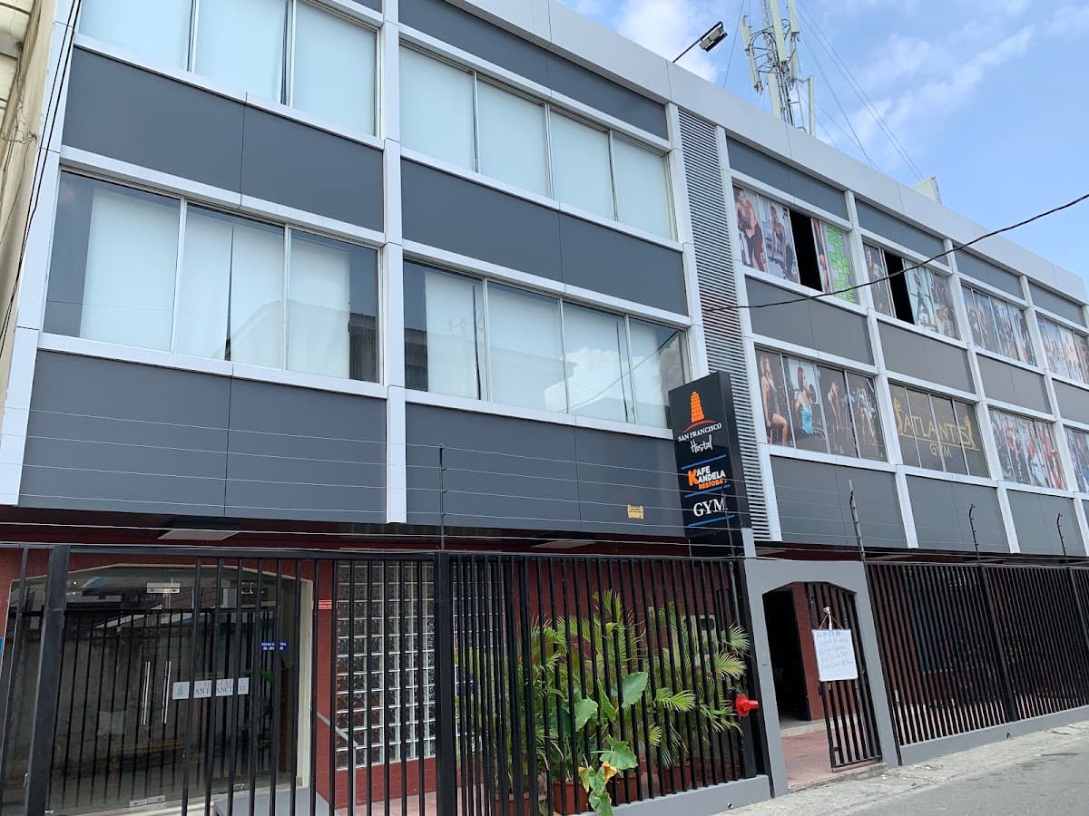 HOSPEDAJE ATARAZANA — foto