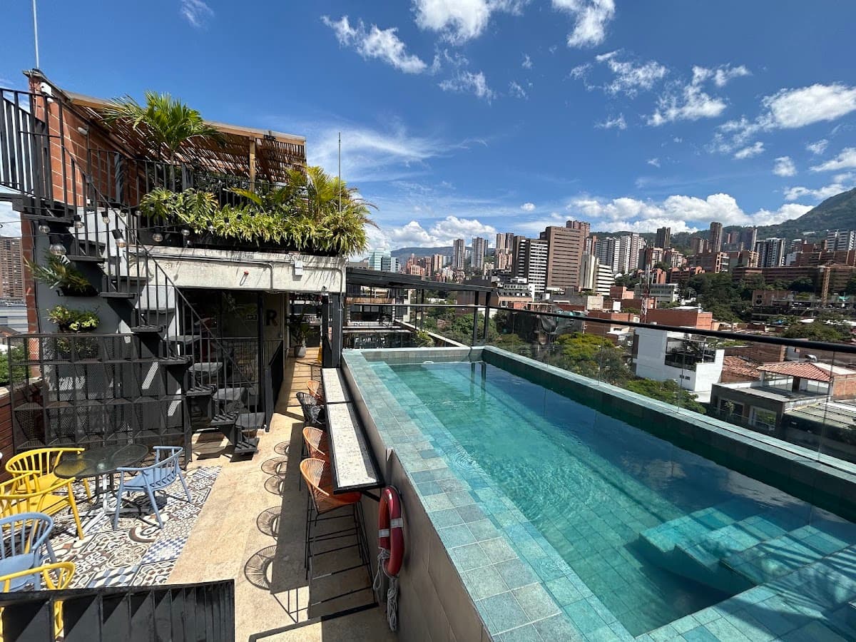 Los Patios Hostel Suites - Best Hostel in Medellín