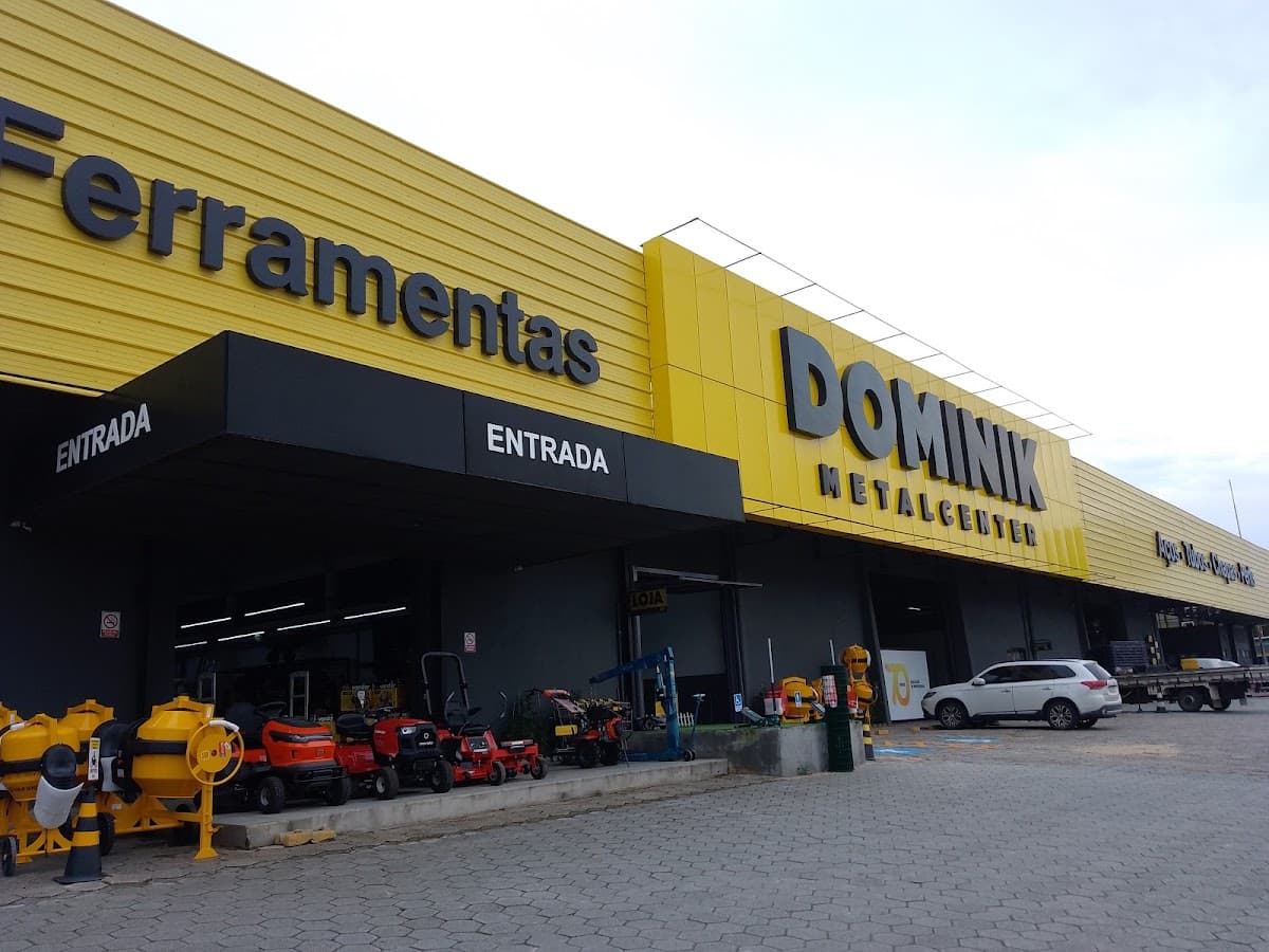 Dominik Metal Center