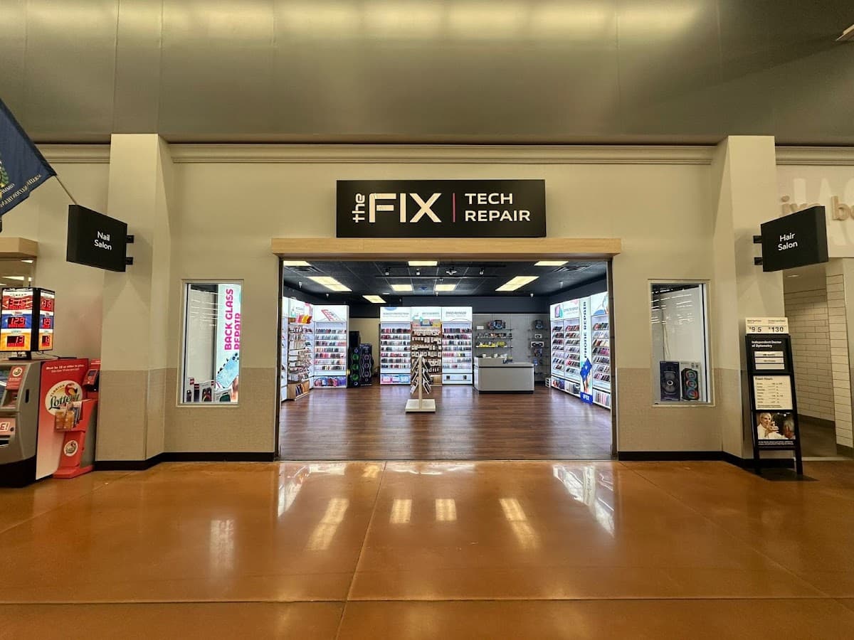 The Fix - Phone Repair, Tablet Repair and Accessories in Walmart Jacksonville — foto