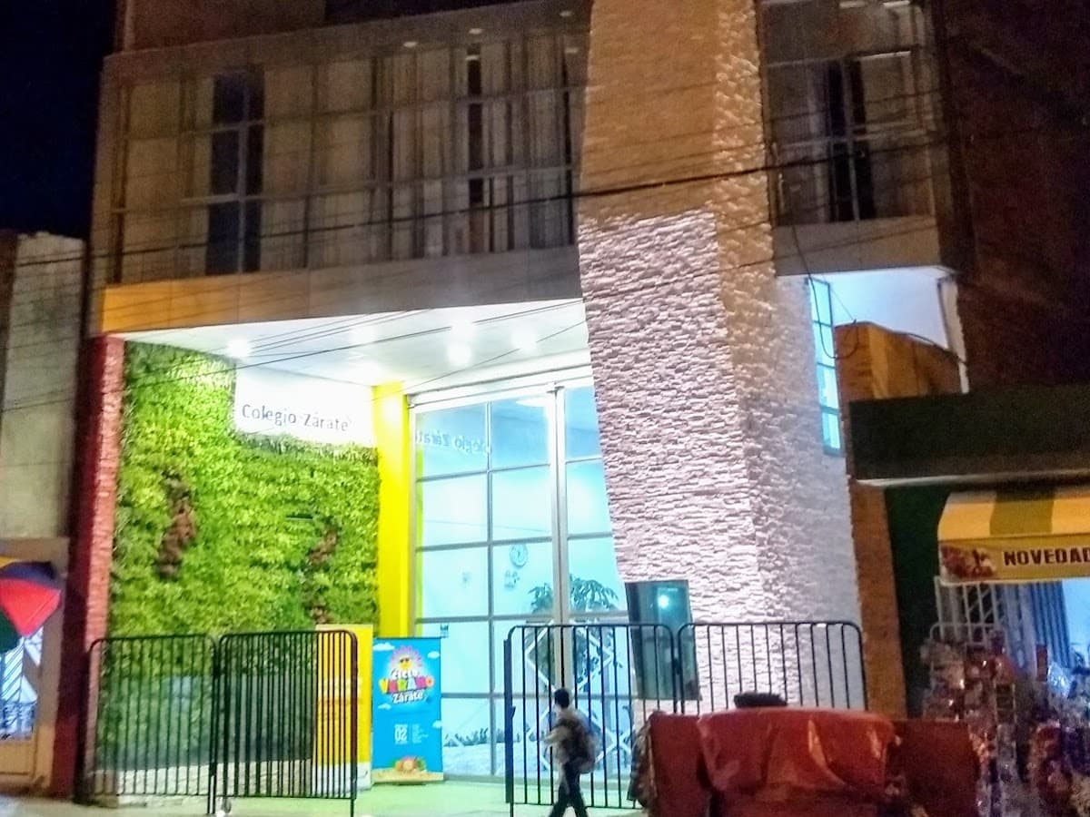 Academia Zárate — foto