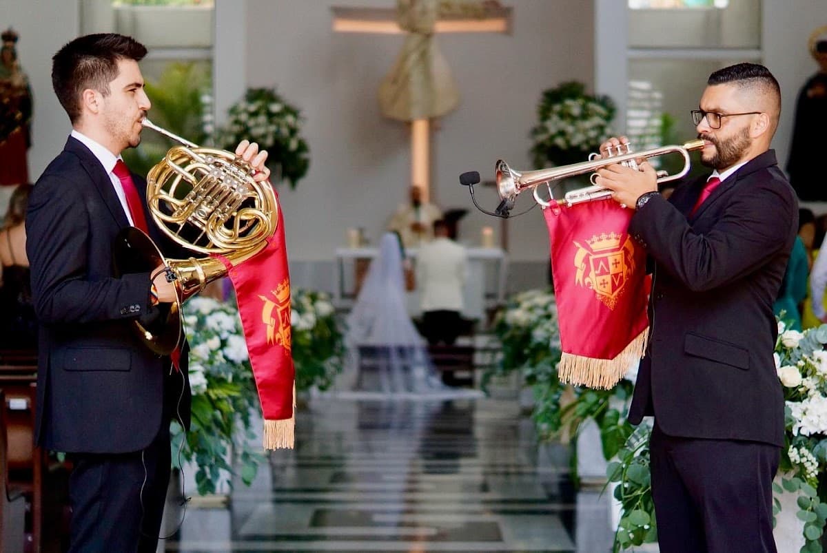 Coro Bodas Medellín - Angélica Valencia, Grupo Musical Misas — foto