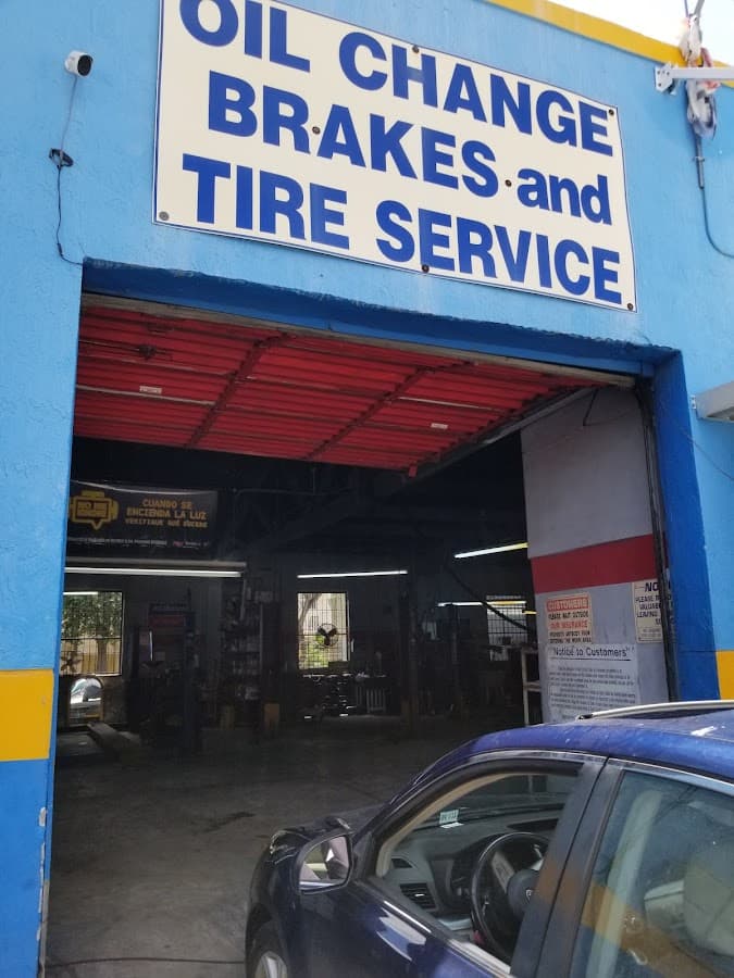 Rey's Auto Repair Shop — foto