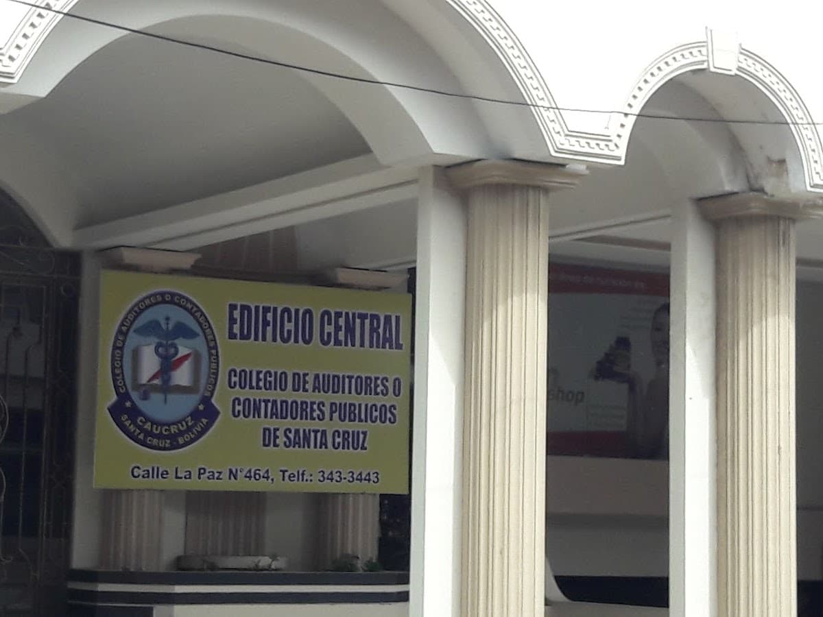 CAUCRUZ Colegio Auditores SCZ — foto