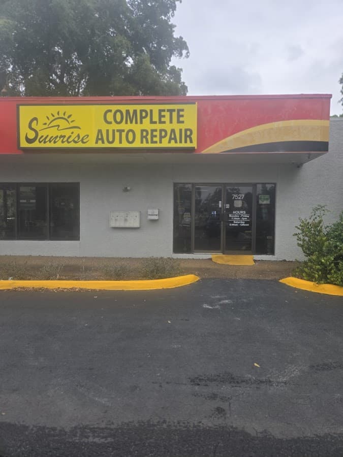 Sunrise Complete Auto Repair — foto