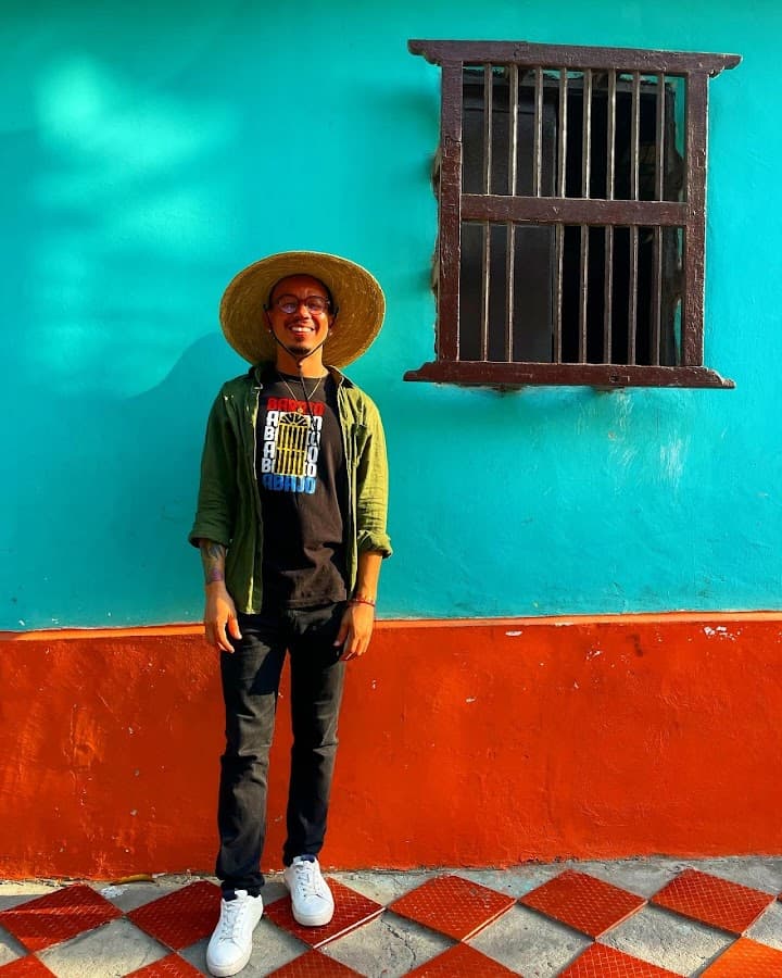 Barrio Abajo Tour
