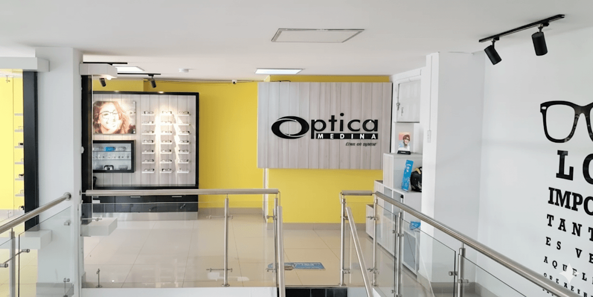 Optica Medina - Centro Bogotá (+Laboratorio) — foto