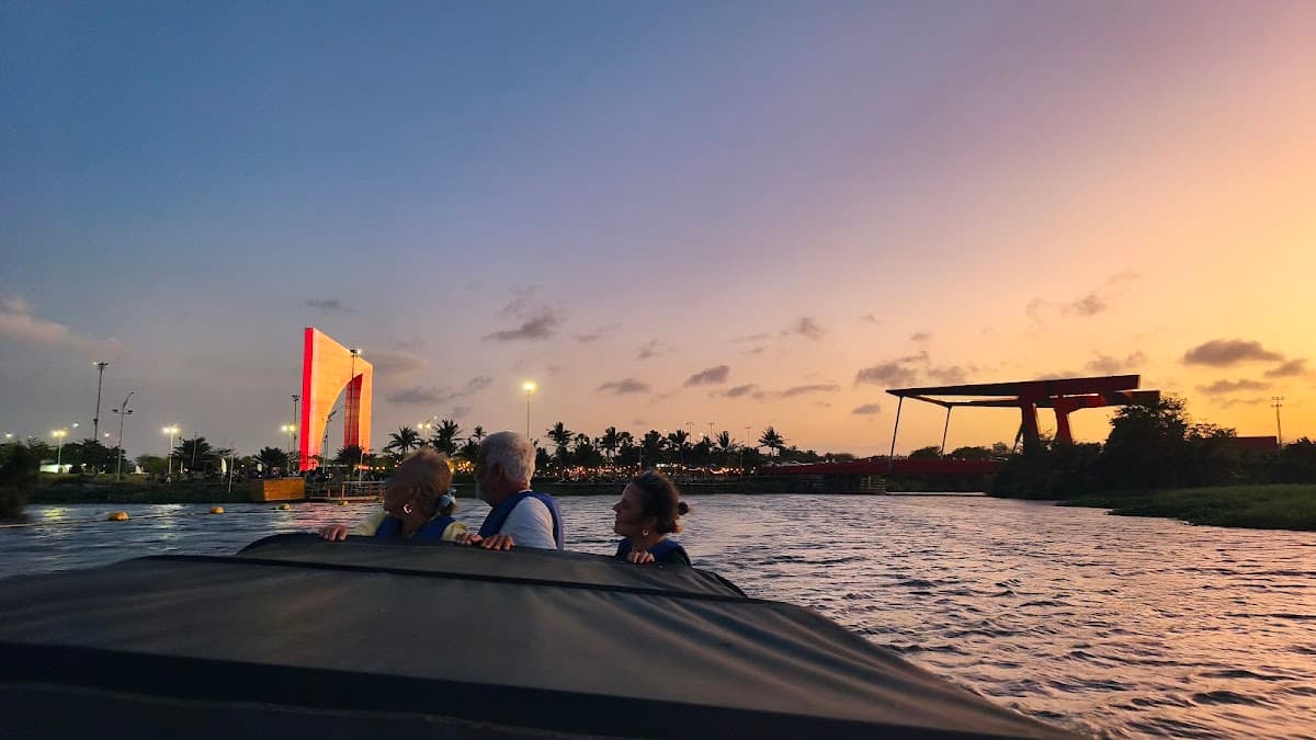 AQUATOURS BARRANQUILLA | Tours Río Magdalena, Ecoturismo y Turismo Urbano