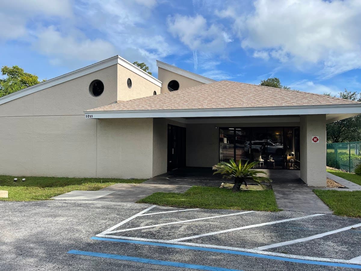 Dr. A. Viviana Santos, Orlando Dental Care