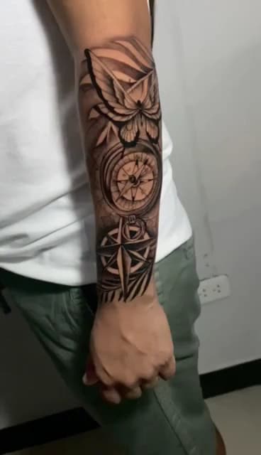TATTOO PIURA TRIANA — foto