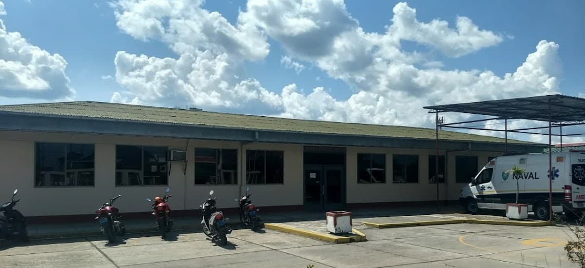 Clínica Naval de Iquitos — foto